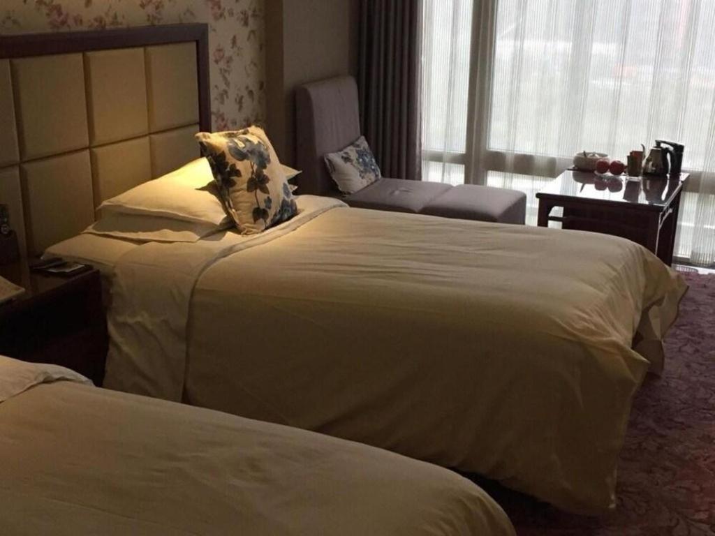 New Friendship Hotel ليويانج المظهر الخارجي الصورة
